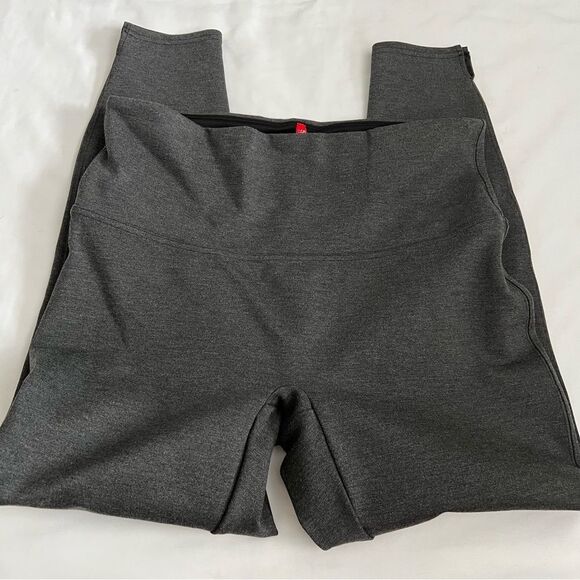 Spanx Leggings Sz XL Ankle Length Ponte Hem Slit dark gray - Picture 2 of 7